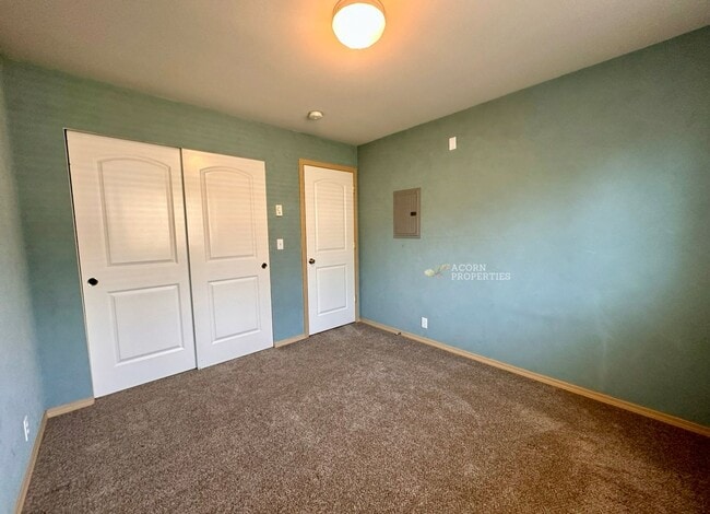 Building Photo - 1670 SW Mulberry Pl