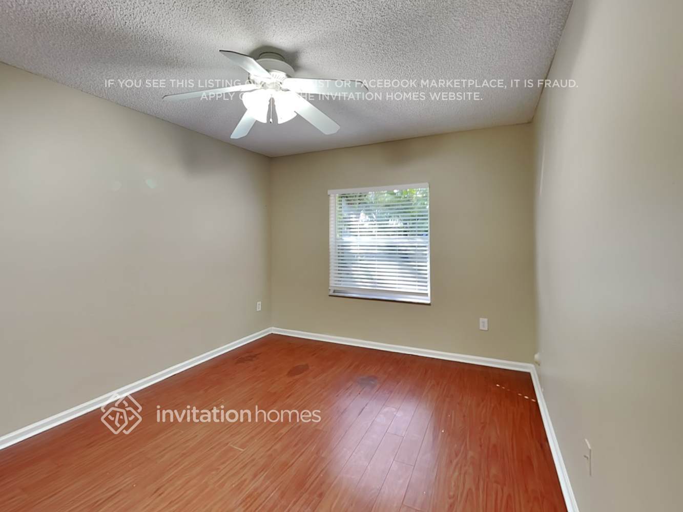 Building Photo - 11558 NW 6th Ct