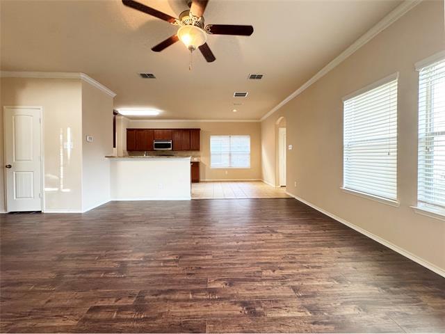 Building Photo - 9100 Spurs Trail