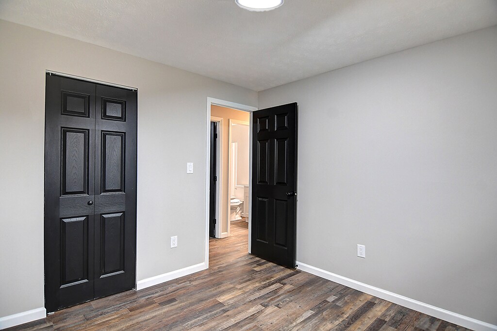 Building Photo - 1204 S Main St