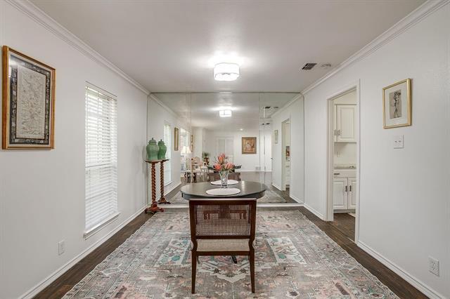 Building Photo - 1147 Roaring Springs Rd