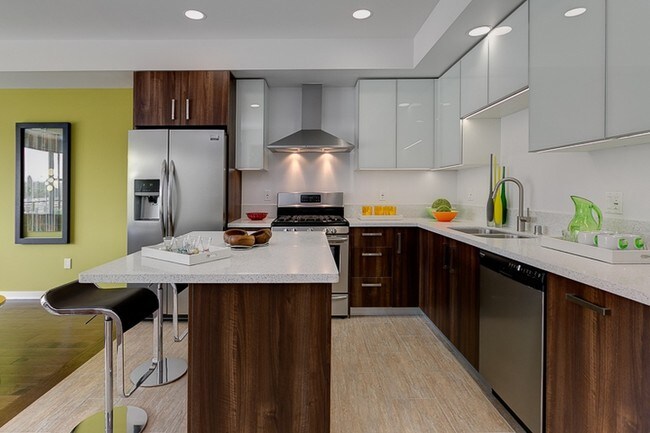 Building Photo - Millard Place