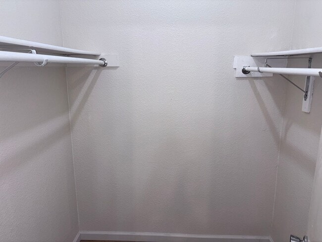 Building Photo - $1900.00-Remodeled 2 Bed 2 Bath, Condo in Glen Cove,(Vallejo) - Downstairs Unit