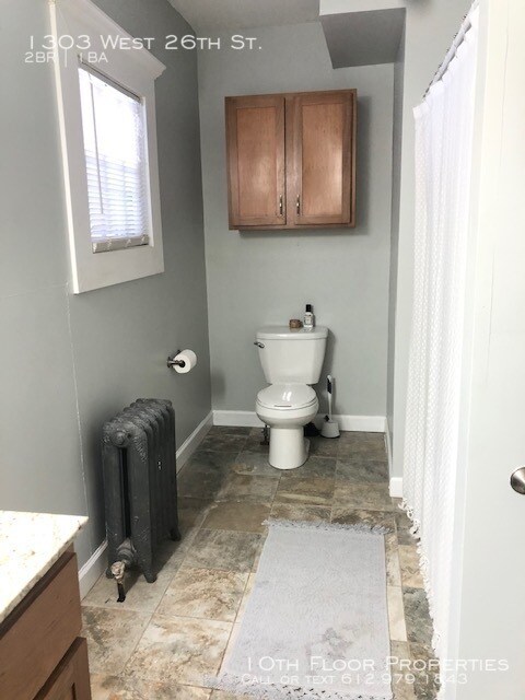 Building Photo - 1303 West 26th St. Duplex