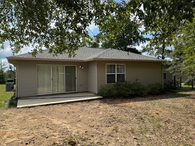 Building Photo - 51 Yearling Ct