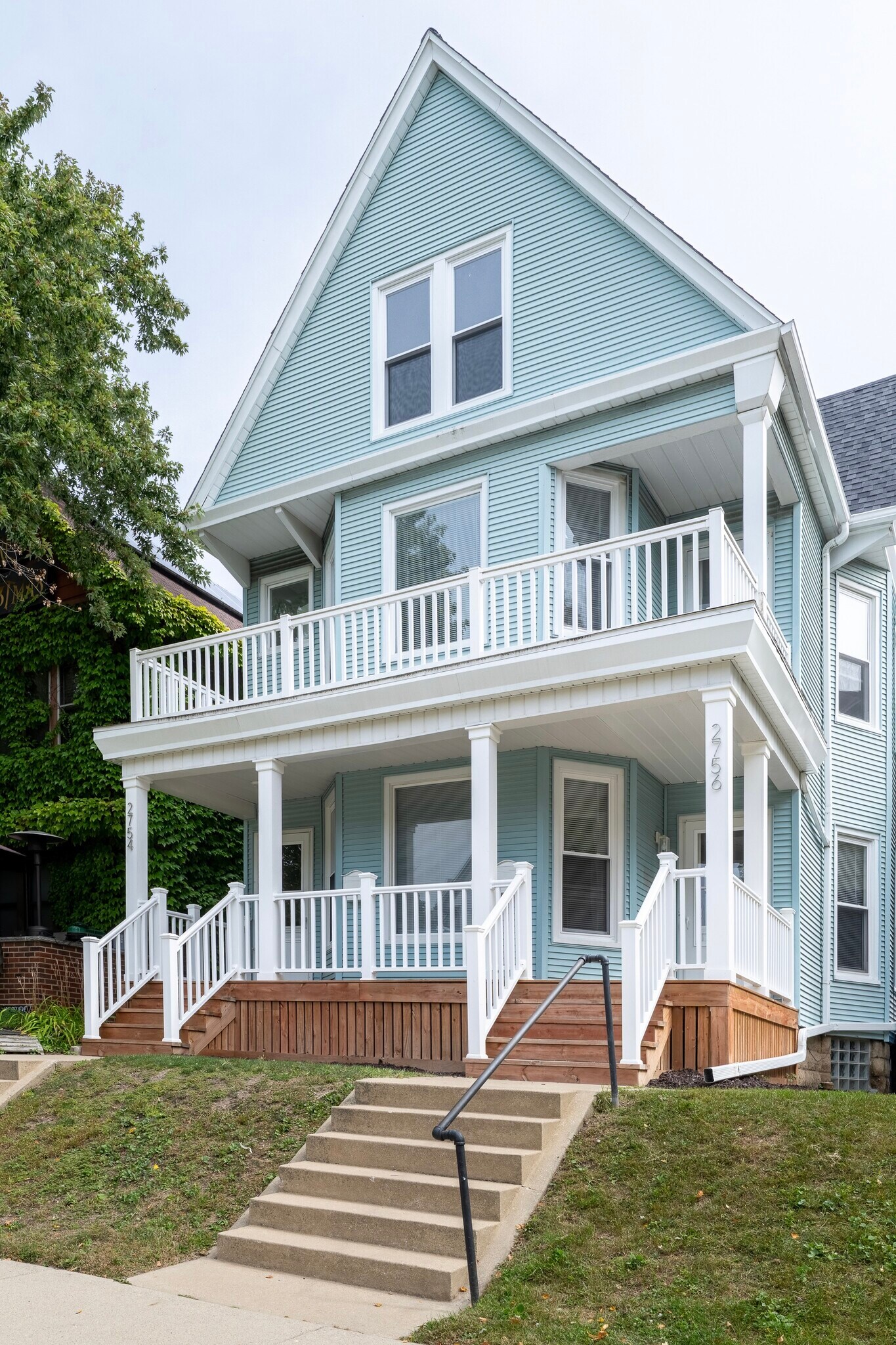 Building Photo - 2754 S Logan Ave