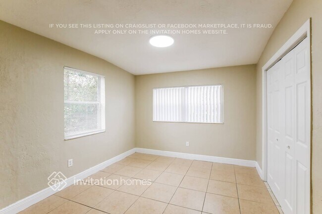 Building Photo - 617 SW 4th St