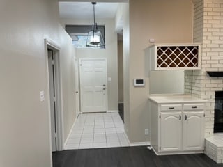Entry Way - 3300 Broken Bow St