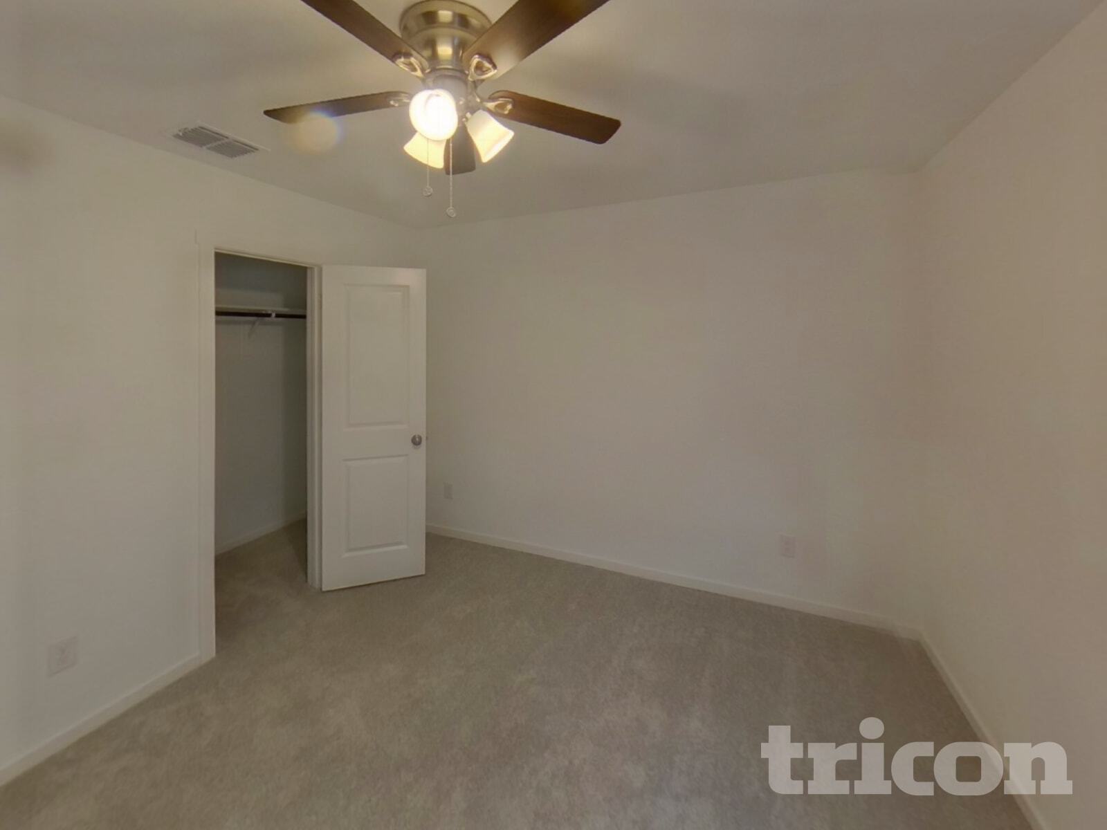 Building Photo - 807 Ponderosa Ln