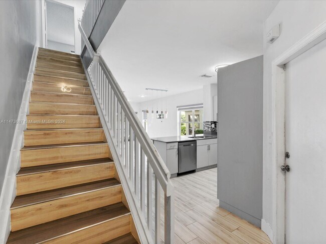 Building Photo - 12170 SW 5th Ct