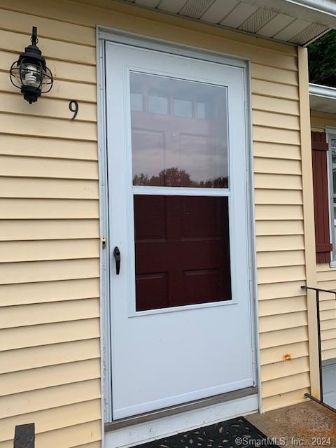 Building Photo - 9 Edwards Rd