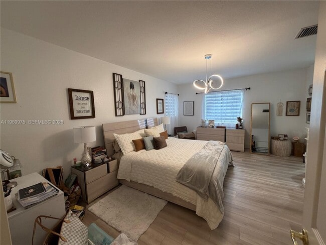 Building Photo - 6762 SW 157th Ct