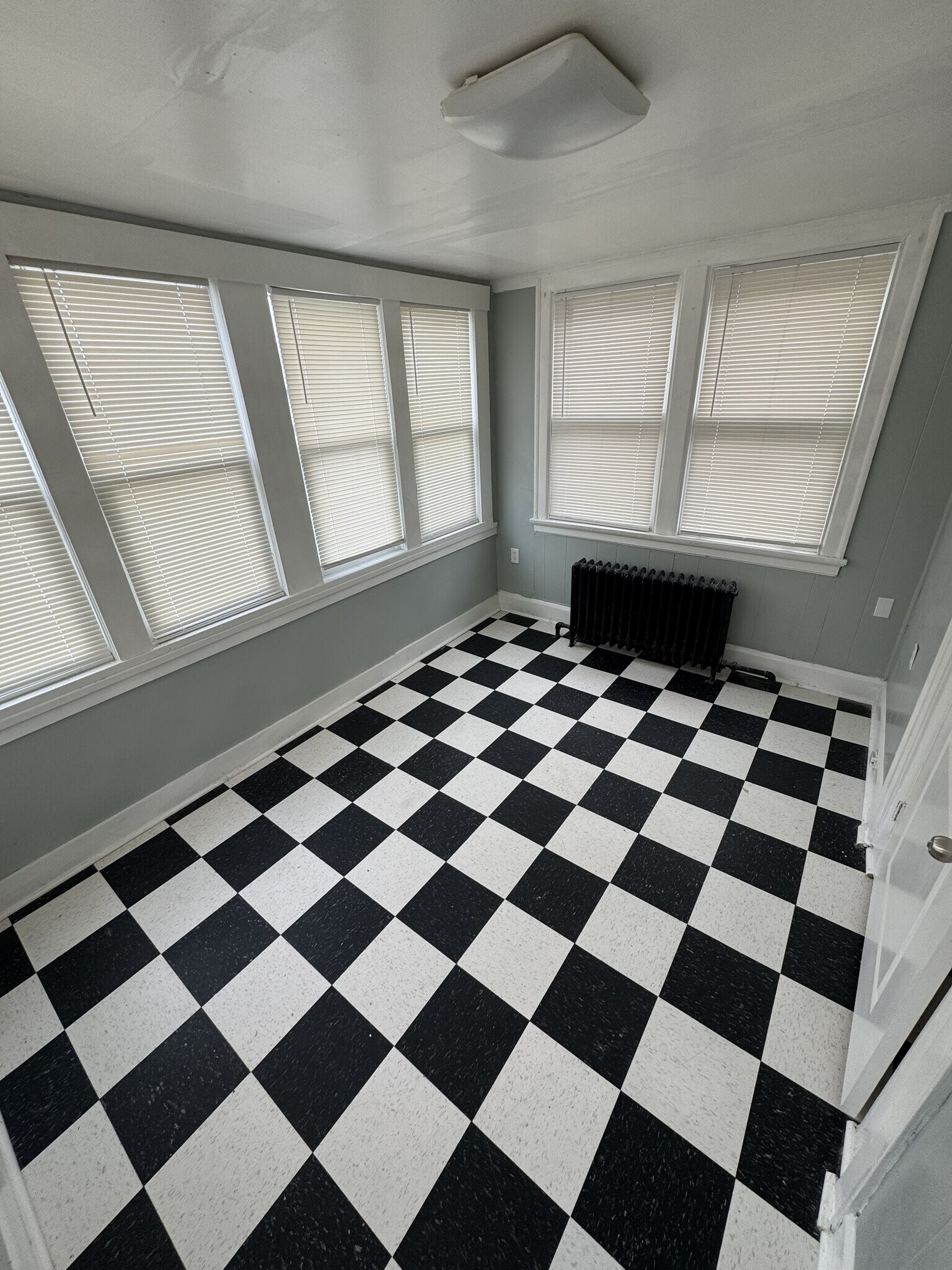 Building Photo - 428 W Bancroft St