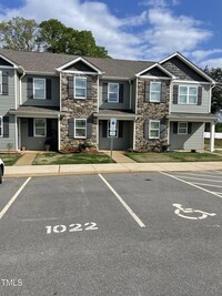 Building Photo - 1022 Peony Ln