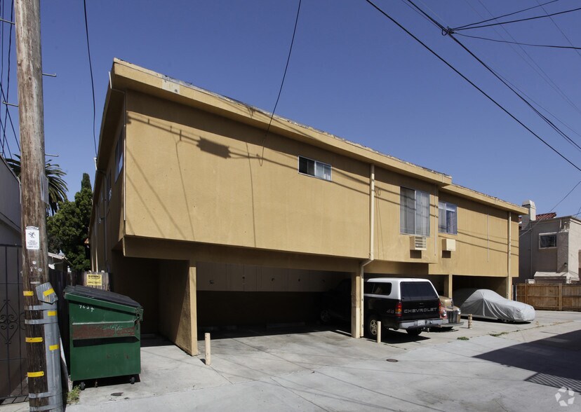 Building Photo - 4627 Campus Ave