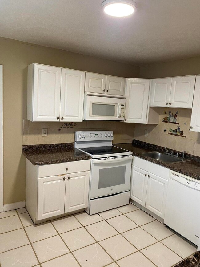 Building Photo - 5653 Barnstead Cir