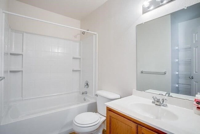 Building Photo - 10540 Flagstaff Run