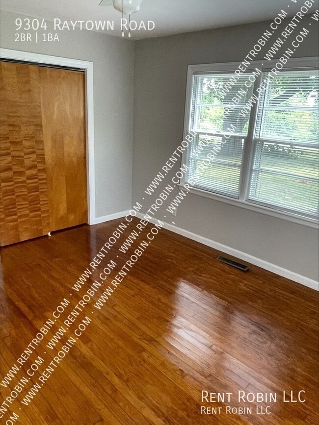 Building Photo - 9304 Raytown Rd