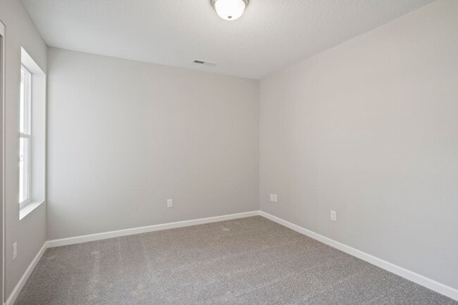 Building Photo - 1004 Brandon Way