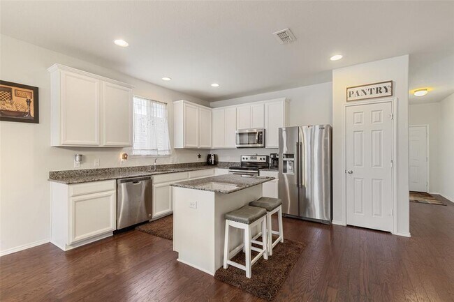 Building Photo - 3129 Montserrat Creek Dr