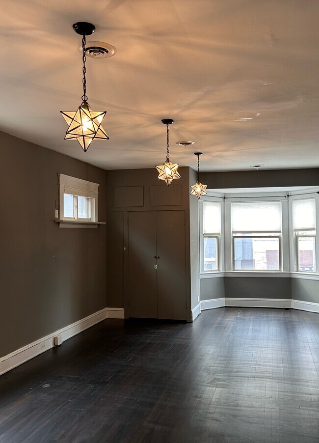 Building Photo - 14720 Detroit Ave