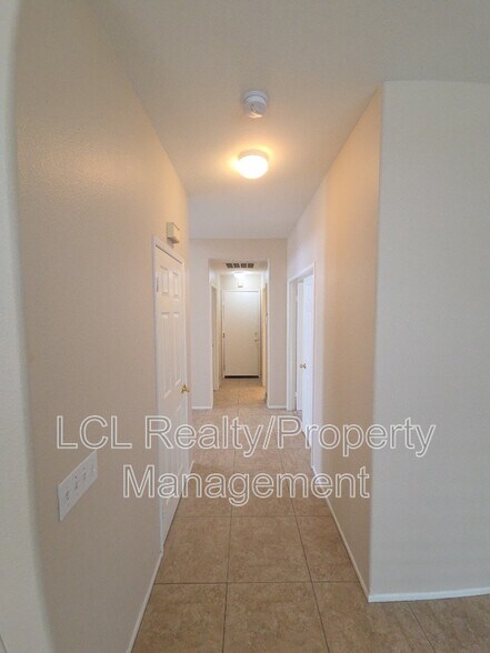 Building Photo - 42851 Camino Alagon