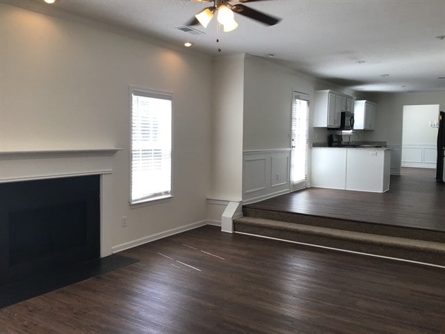 Building Photo - 3232 Spring Mesa Dr SW