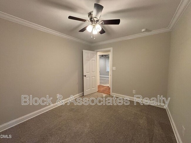 Building Photo - 501 Merrie Rd