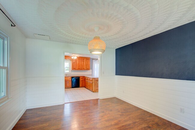 Building Photo - 427 Las Gaviotas Blvd