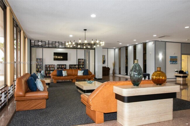 Building Photo - 137 Golden Isles Dr