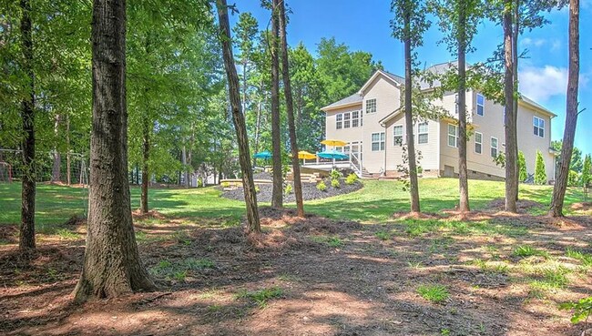 Building Photo - 2205 Cakebread Court