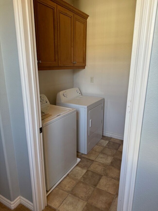 Building Photo - SeaBridge Home with optional dock