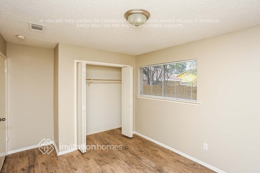 Building Photo - 7333 Channelview Dr