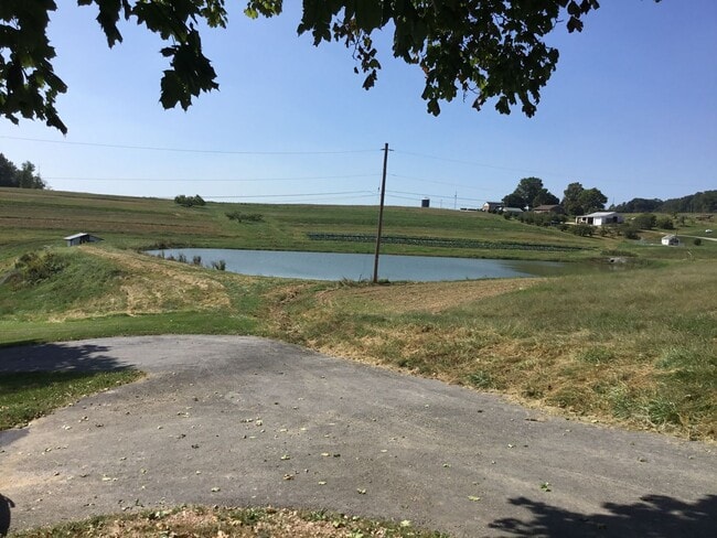Building Photo - 1147 Apple Butter Ln