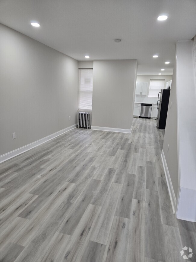 Building Photo - 5340 Delancey St