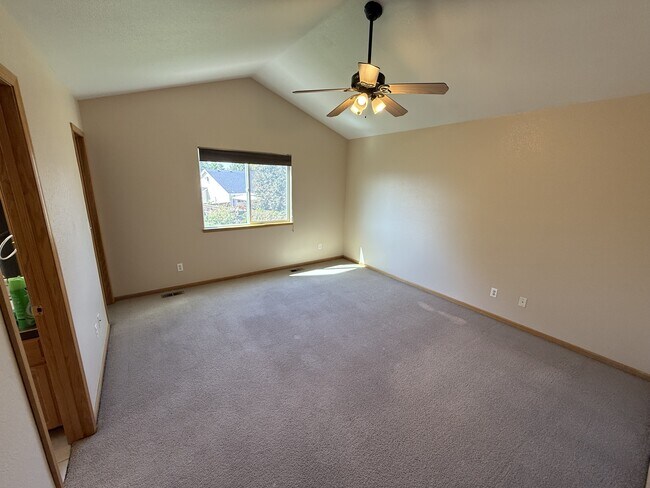 Building Photo - 3153 51st Ave