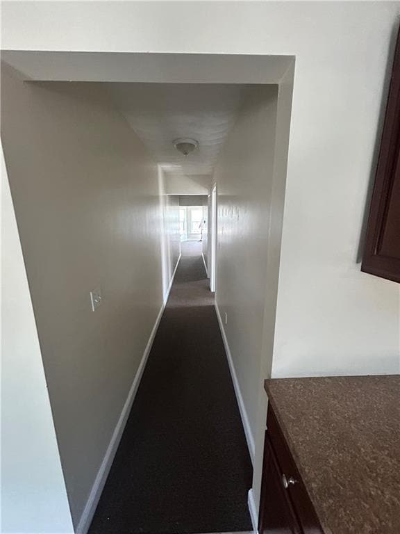 Building Photo - 591-591 Main St