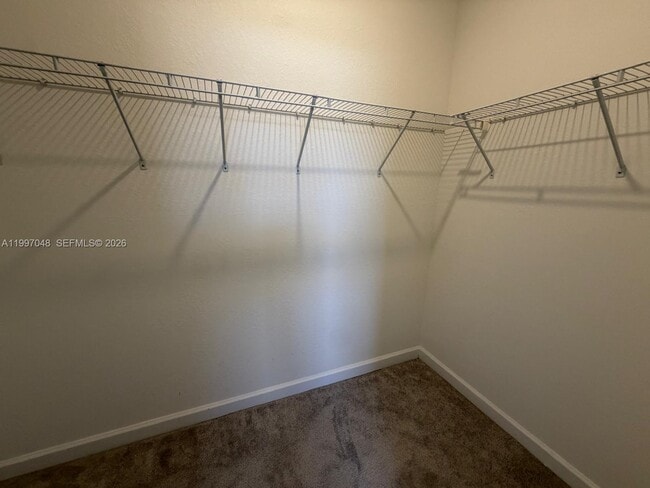 Building Photo - 2659 SE 28th Dr