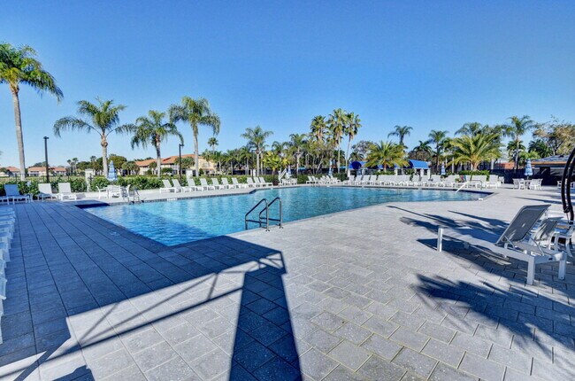 Building Photo - 7891 Sailing Shores Terrace