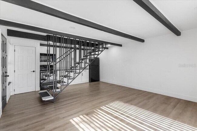 Building Photo - 4414 Overlook Dr