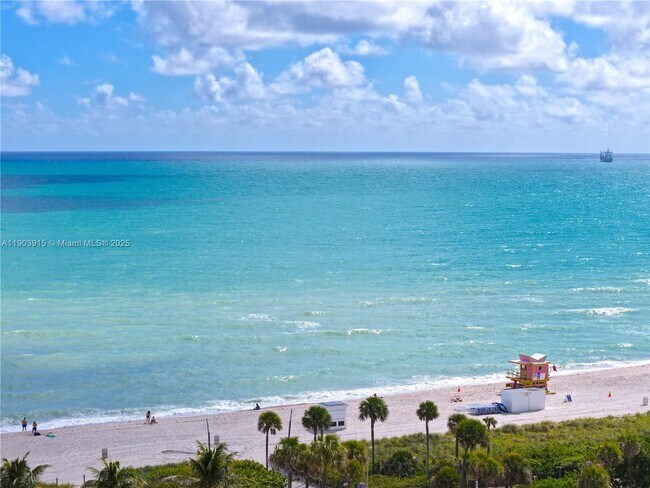 Building Photo - 4747 Collins Ave