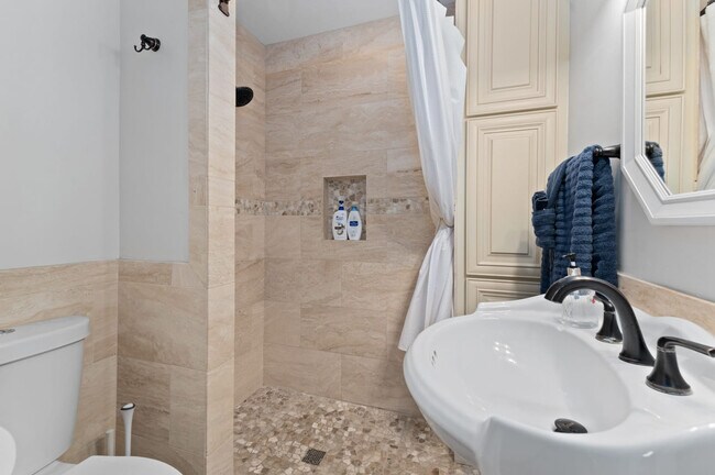 Building Photo - 4363 Osprey St