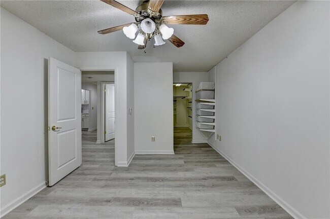 Building Photo - 3650 Ashford Dunwoody Rd NE