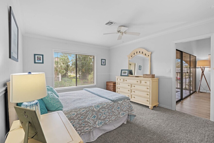 Building Photo - 3350 10th St N