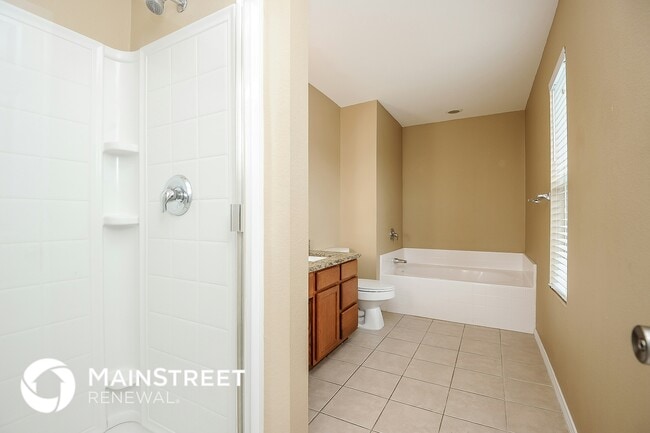 Building Photo - 1700 Village Park Trail