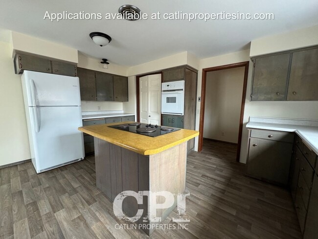 Building Photo - 106 South St