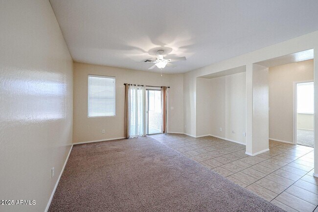 Building Photo - 43337 N Heavenly Way