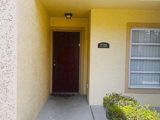 Building Photo - 2770 Club Cortile Cir
