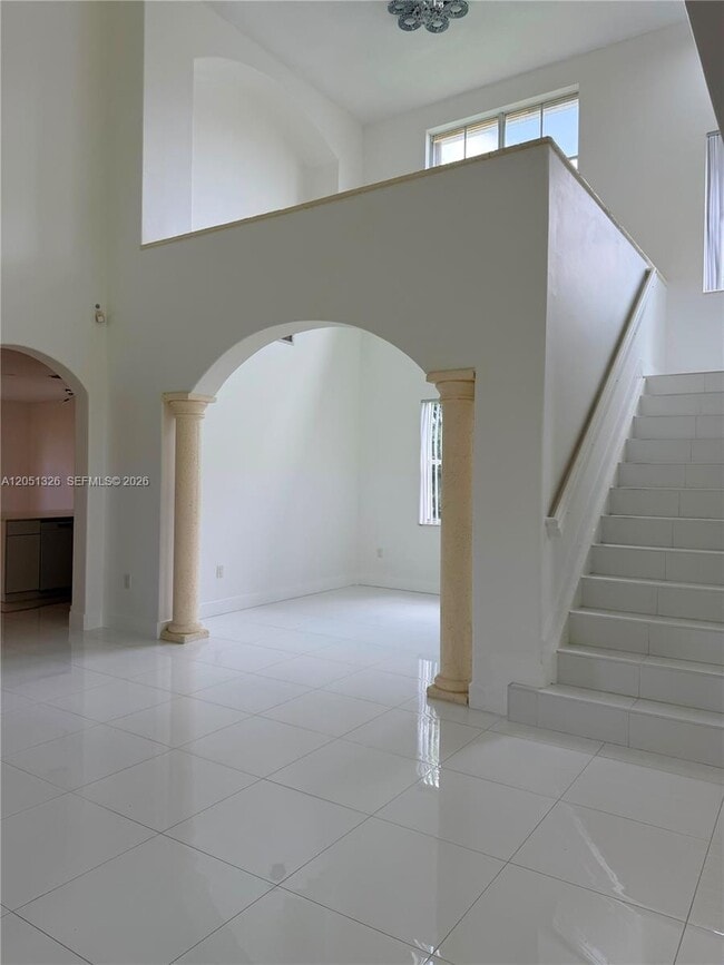Building Photo - 3802 SW 165th Terrace