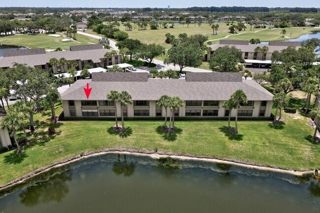 Building Photo - 18 Plantation Dr